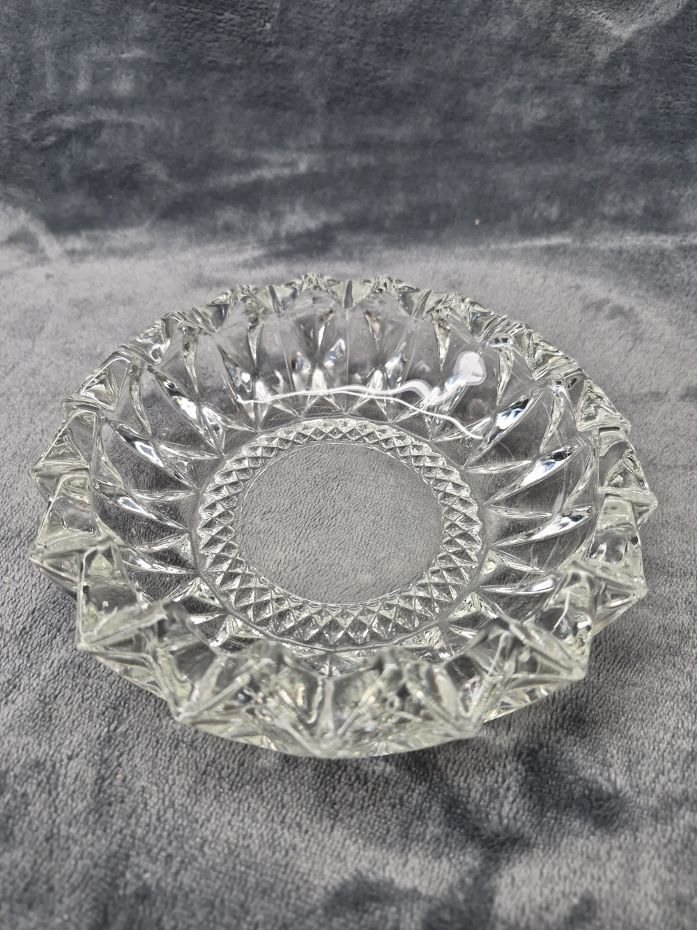 KIG Indonesia Clear Glass Cut Cigar Cigarette Ashtray Candy Dish 6" Aprox